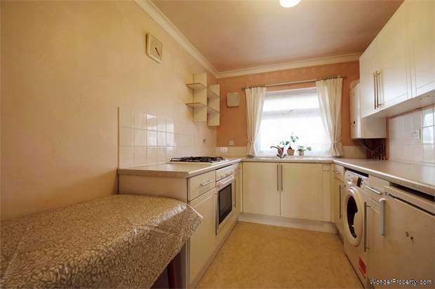 Additional Property Image 1 bedroom Flat for sale in London 5