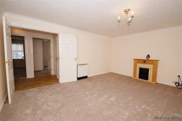Additional Property Image 2 bedroom Flat for sale in Bracknell 4