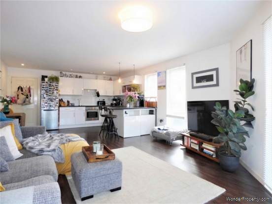 Additional Property Image 1 bedroom Flat for sale in London 3