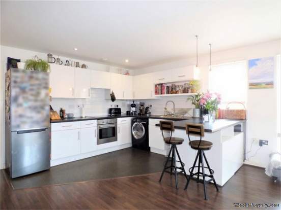 Additional Property Image 1 bedroom Flat for sale in London 4
