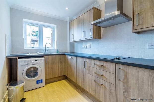 Additional Property Image 1 bedroom Flat for sale in Chippenham 3