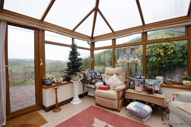 Additional Property Image 2 bedroom Detached Bungalow for sale in Corwen 8