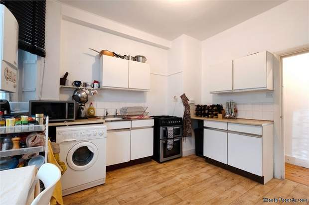 Additional Property Image 2 bedroom Flat for sale in London 4