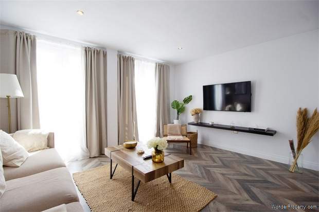 Additional Property Image 2 bedroom Flat for sale in Loughton 2