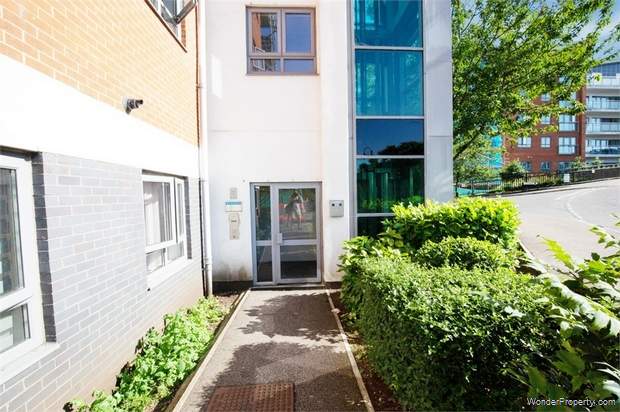 Additional Property Image 1 bedroom Flat for sale in Milton Keynes 8