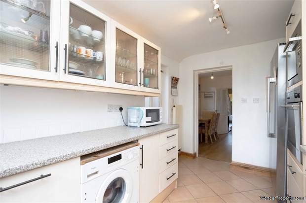 Additional Property Image 3 bedroom Semi Detached for sale in Hitchin 8