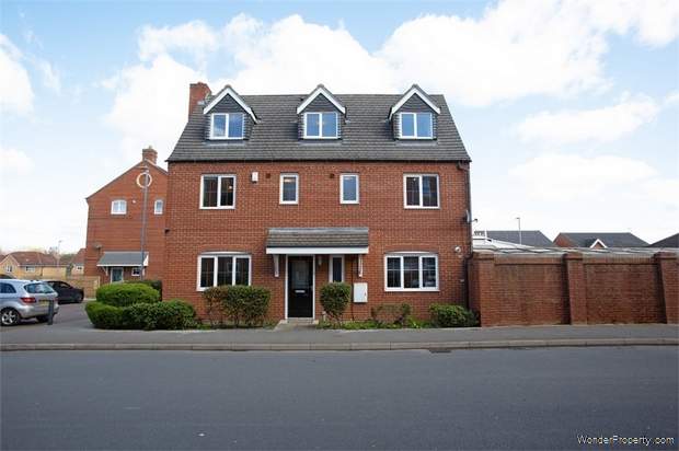 5 bedroom Semi Detached for sale in Wakefield