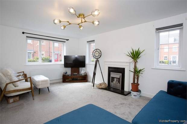 Additional Property Image 5 bedroom Semi Detached for sale in Wakefield 2