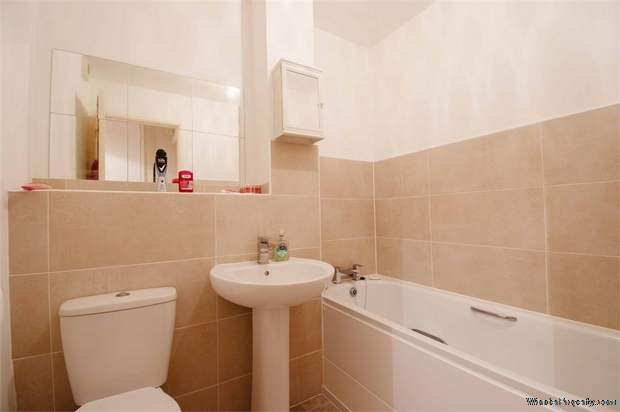 Additional Property Image 1 bedroom Flat for sale in London 6