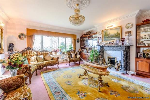 Additional Property Image 5 bedroom Detached for sale in Wakefield 3