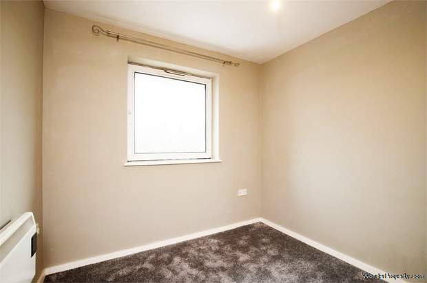 Additional Property Image 2 bedroom Flat for sale in Sale 10