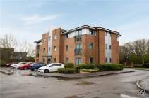 2 bedroom Flat for sale in Sale