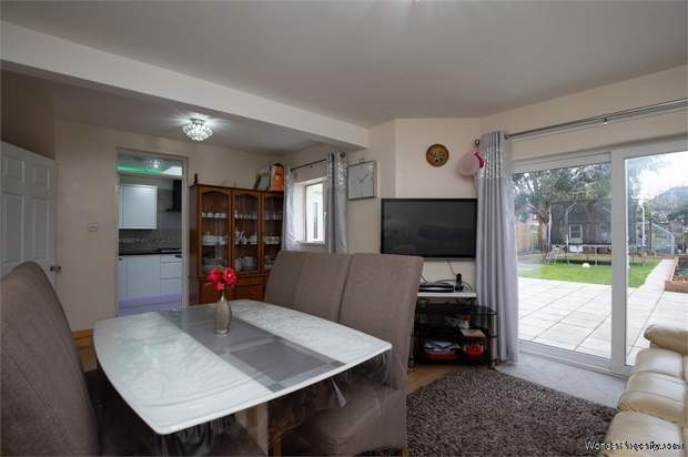 Additional Property Image 4 bedroom Semi Detached for sale in Northampton 6