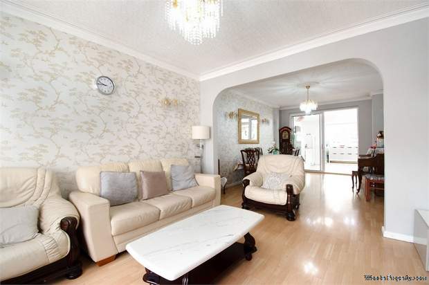 Additional Property Image 3 bedroom Terraced for sale in London 4