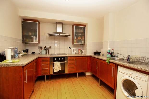 Additional Property Image 2 bedroom Flat for sale in Salford 4