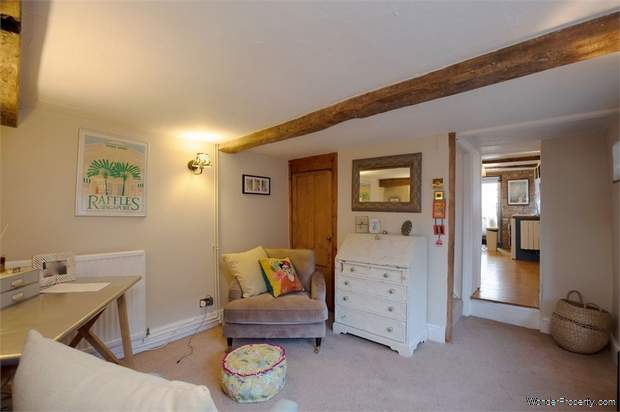 Additional Property Image 3 bedroom Cottage for sale in Northampton 6