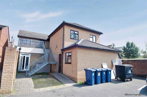 1 bedroom Maisonette for sale in Sandy
