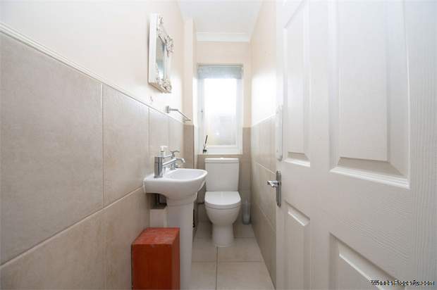 Additional Property Image 3 bedroom Detached for sale in Egham 8