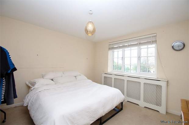 Additional Property Image 3 bedroom Detached for sale in Egham 9