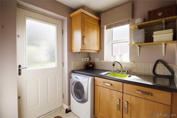 Additional Property Image 4 bedroom Detached for sale in Darlington 10