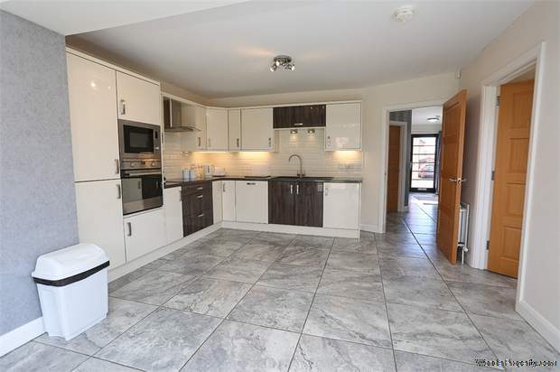 Additional Property Image 4 bedroom Detached for sale in Carrickfergus 6