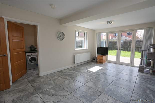 Additional Property Image 4 bedroom Detached for sale in Carrickfergus 7