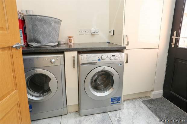 Additional Property Image 4 bedroom Detached for sale in Carrickfergus 8