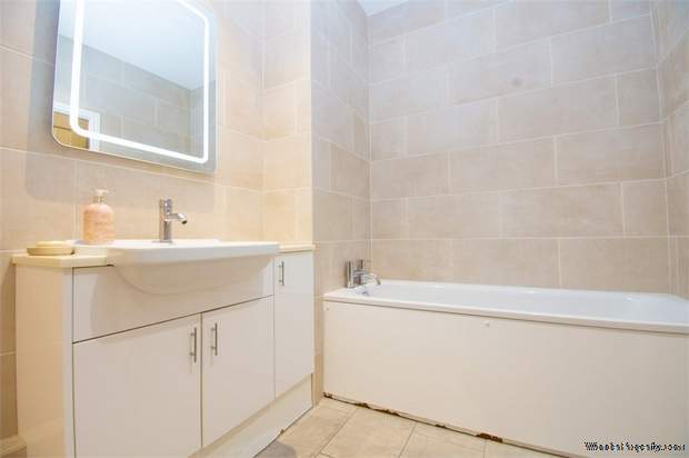 Additional Property Image 2 bedroom Maisonette for sale in Ashford 4