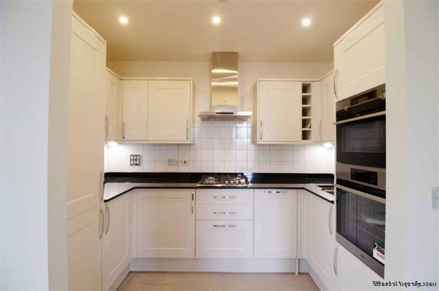 Additional Property Image 2 bedroom Flat for sale in London 4