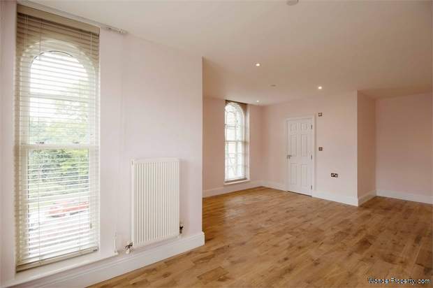 Additional Property Image 2 bedroom Flat for sale in London 6
