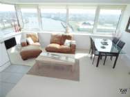 2 bedroom Flat for sale in London