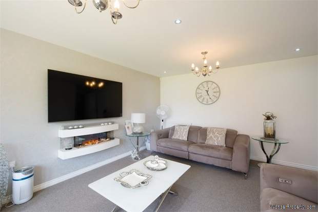 Additional Property Image 5 bedroom Detached for sale in Stafford 7