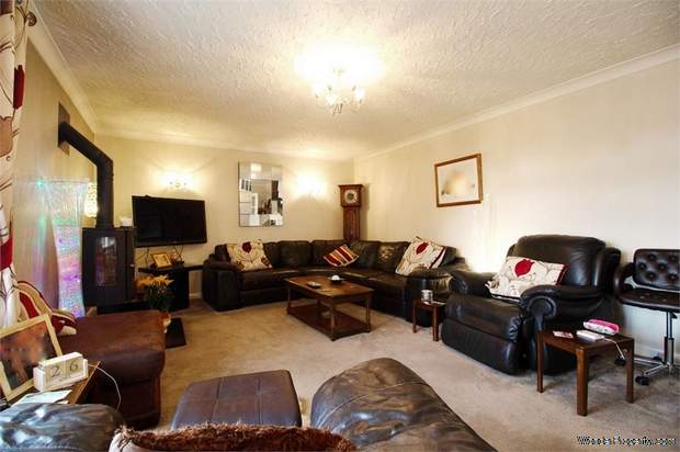 Additional Property Image 4 bedroom Detached for sale in Lincoln 4
