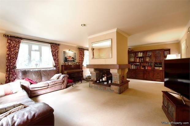 Additional Property Image 4 bedroom Detached for sale in Sevenoaks 3
