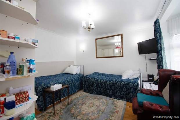 Additional Property Image 4 bedroom Detached for sale in Hounslow 2