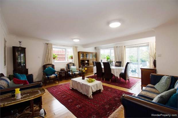Additional Property Image 4 bedroom Detached for sale in Hounslow 5