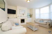 1 bedroom Flat for sale in London