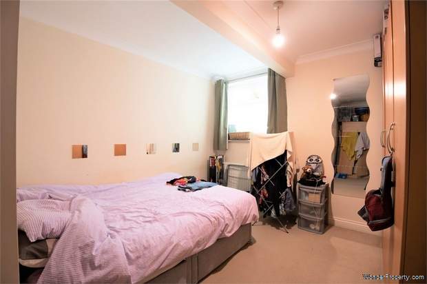 Additional Property Image 2 bedroom Flat for sale in Bournemouth 6