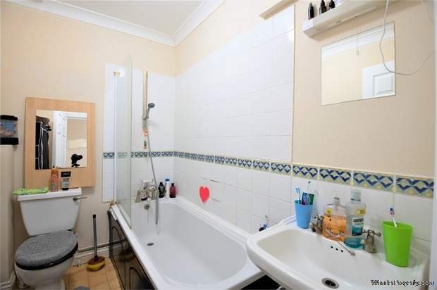 Additional Property Image 2 bedroom Flat for sale in Bournemouth 9