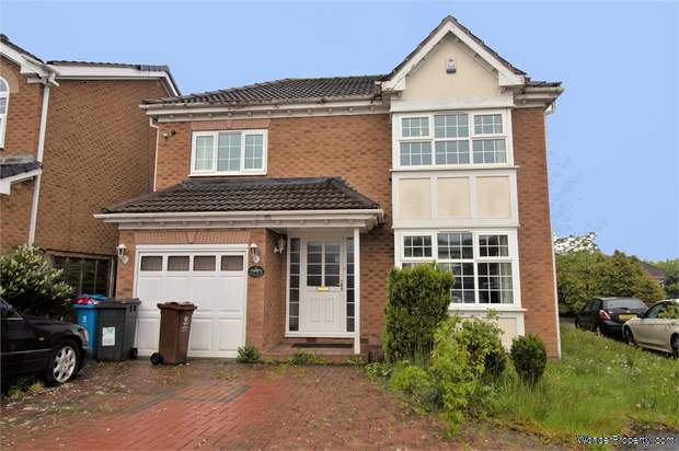 4 bedroom Detached for sale in Oldham