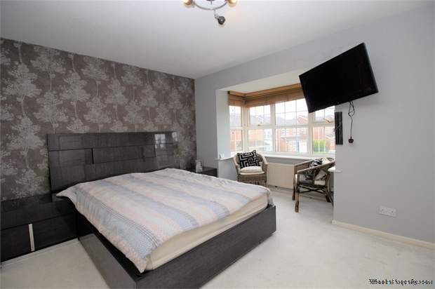 Additional Property Image 4 bedroom Detached for sale in Oldham 9