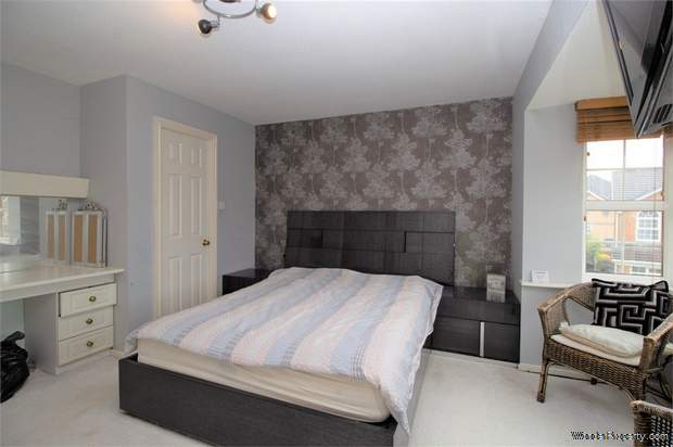 Additional Property Image 4 bedroom Detached for sale in Oldham 10