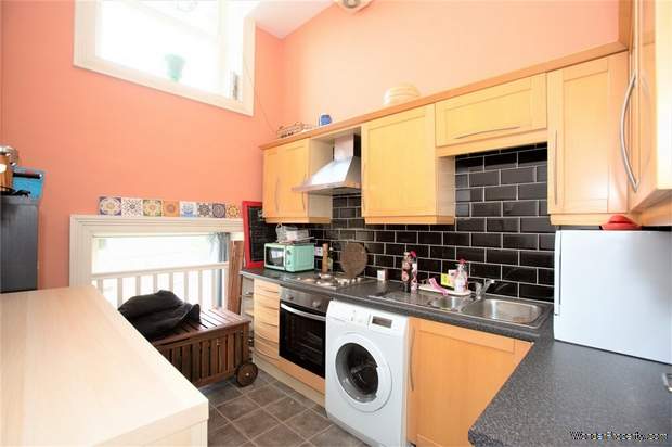 Additional Property Image 1 bedroom Flat for sale in Batley 5