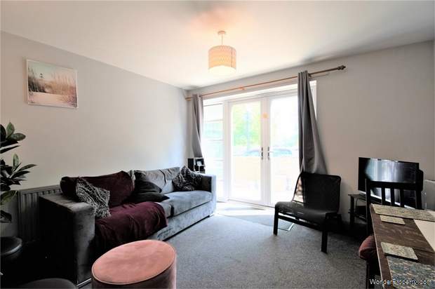 Additional Property Image 3 bedroom Flat for sale in London 4