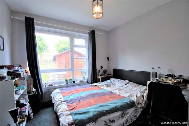 Additional Property Image 3 bedroom Flat for sale in London 5