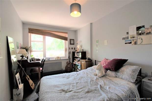 Additional Property Image 3 bedroom Flat for sale in London 7