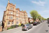3 bedroom Flat for sale in Hove