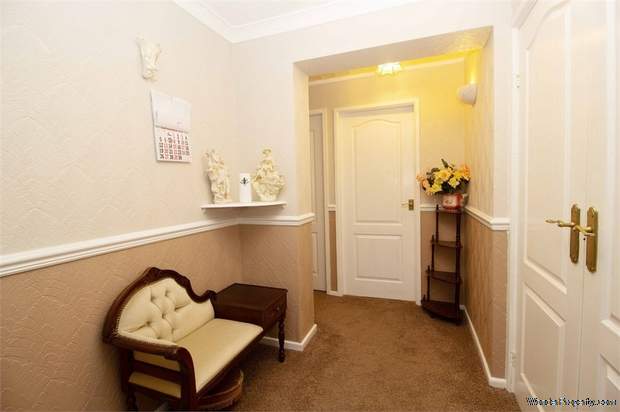 Additional Property Image 3 bedroom Semi Detached Bungalow for sale in Widnes 8
