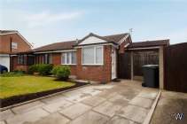 3 bedroom Semi Detached Bungalow for sale in Widnes