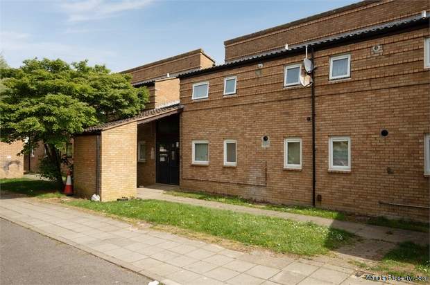 2 bedroom Flat for sale in Milton Keynes